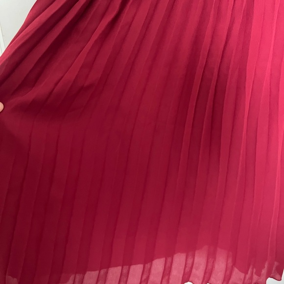 Red A-line V-neck Long Sleeve Dress for Work - Picture 6 of 6